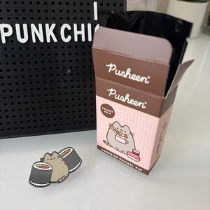 *SOLD* Pusheen The Cat Ramen Sushi Enamel Pin Blind Box Hot Topic - Sushi Roll